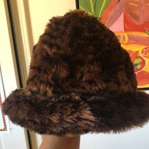 Unisex Kangol faux fur Leopard hat size L